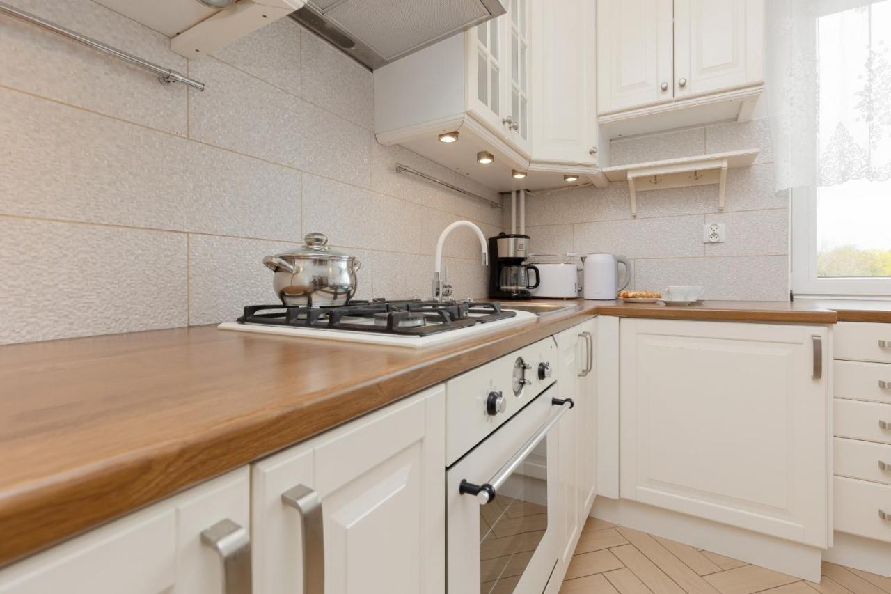 Metro Raclawicka Cozy Studio Apartment By Noclegi Renters Varsovie Extérieur photo